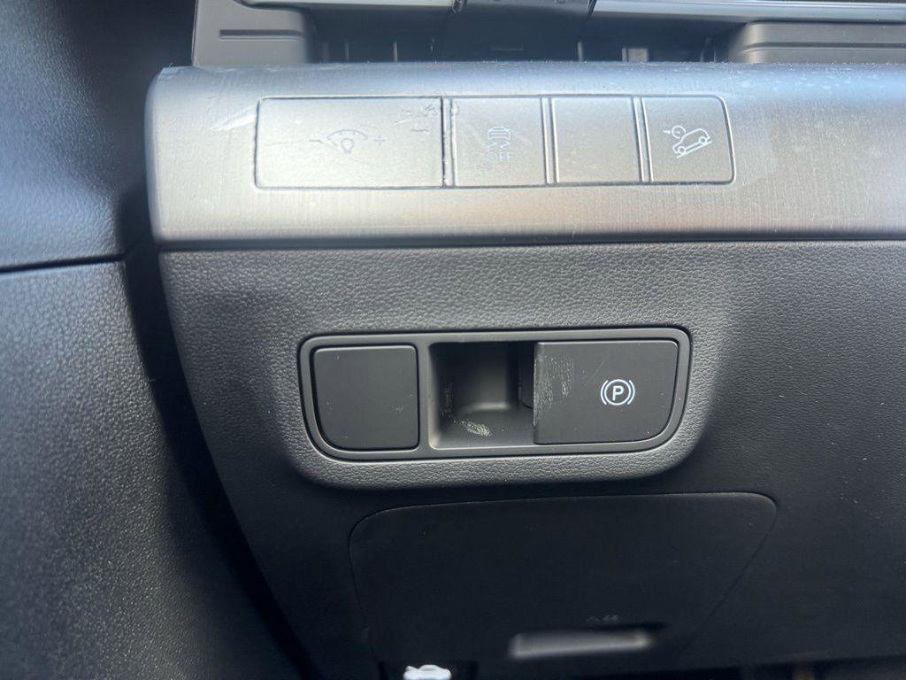 New 2026 Hyundai Kona SEL Sport image 16