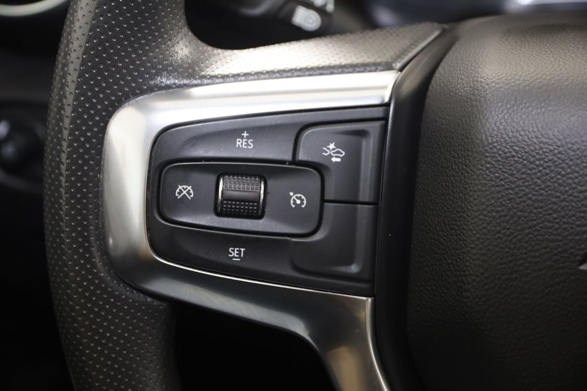 Used 2024 Chevrolet Blazer LT w/ Convenience Package FWD image 31