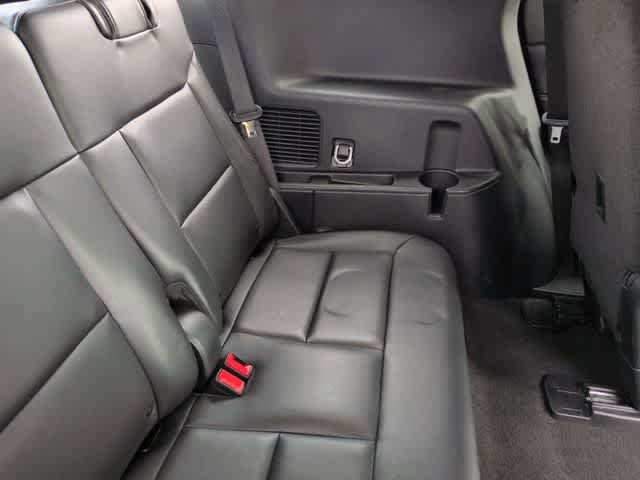 Used 2023 Ford Explorer XLT w/ Equipment Group 202A AWD/4WD image 22