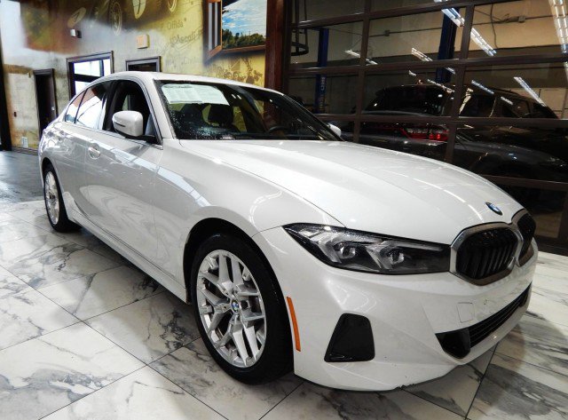 Used 2025 BMW 330i xDrive Sedan w/ Convenience Package image 1