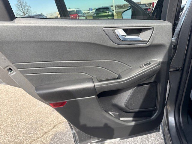 Certified 2023 Ford Escape Platinum AWD/4WD image 22