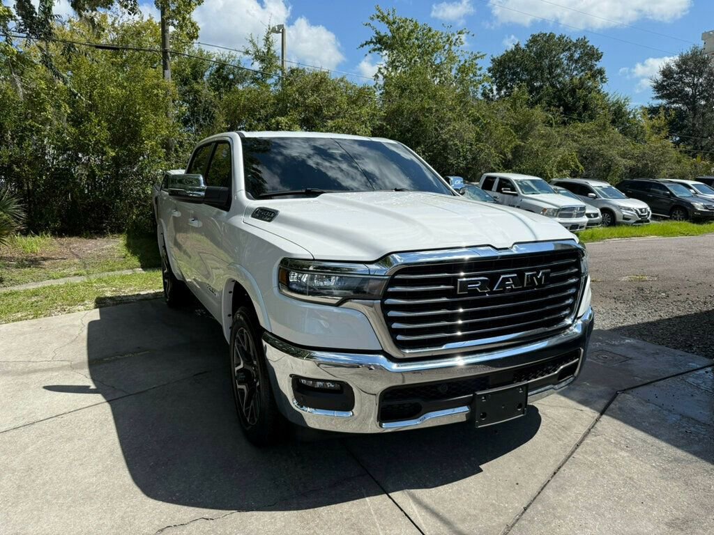 Used 2025 RAM 1500 Laramie image 1