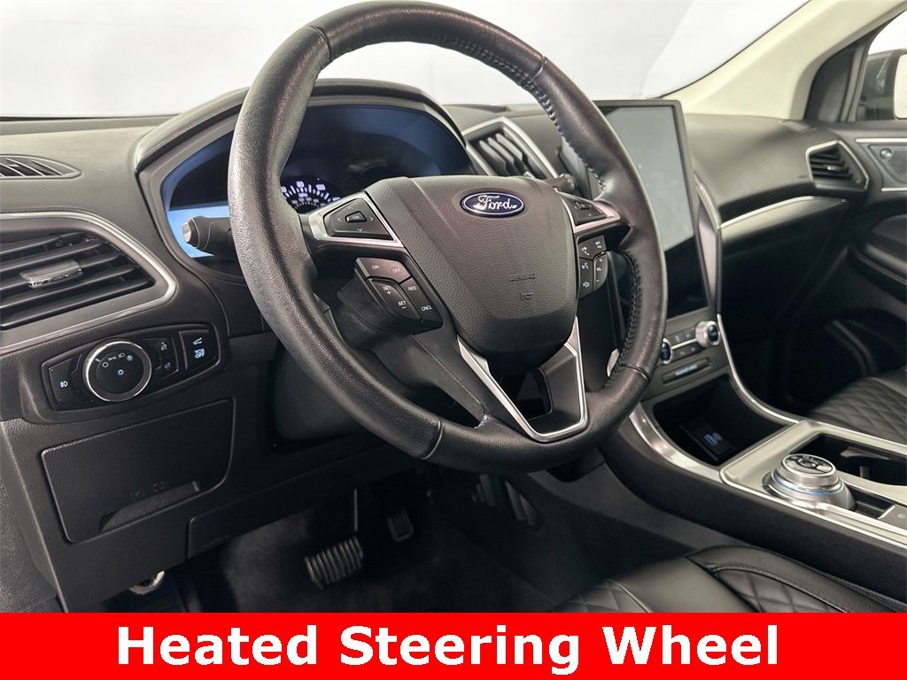 Used 2024 Ford Edge Titanium image 7