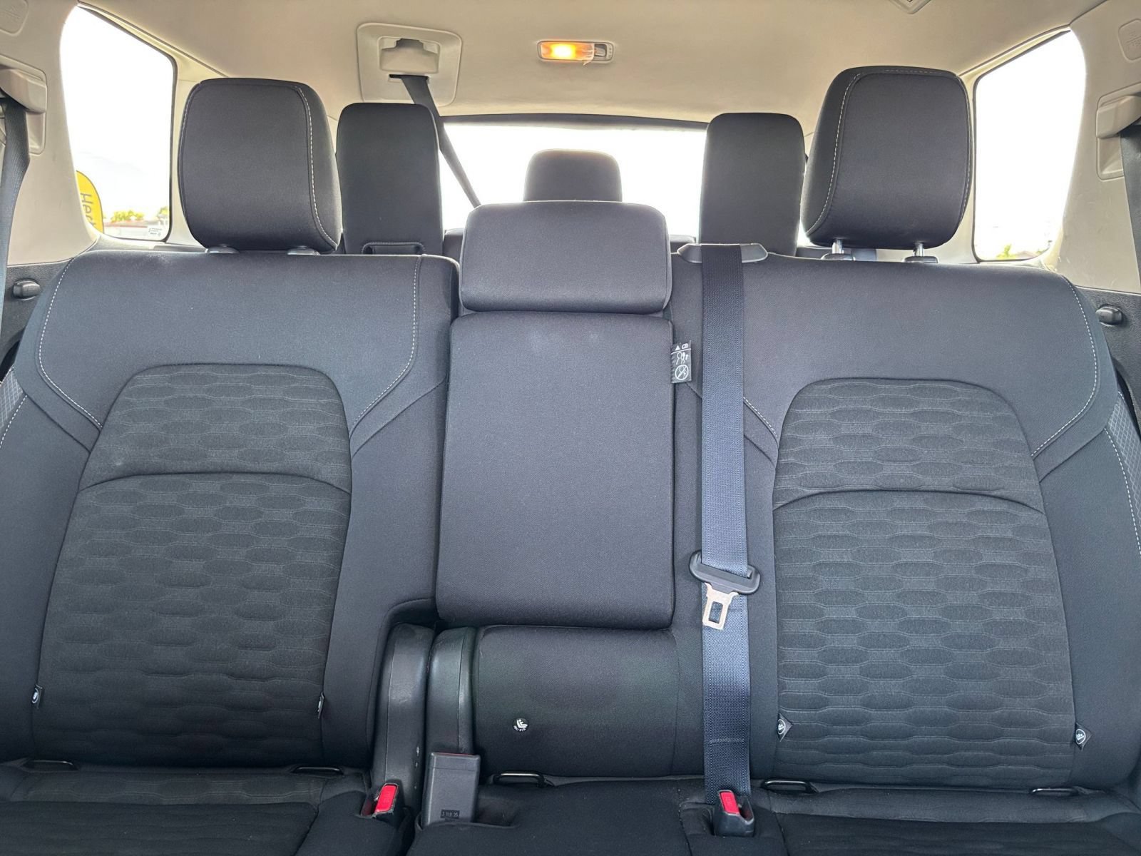 Used 2025 Nissan Pathfinder SV AWD/4WD image 41