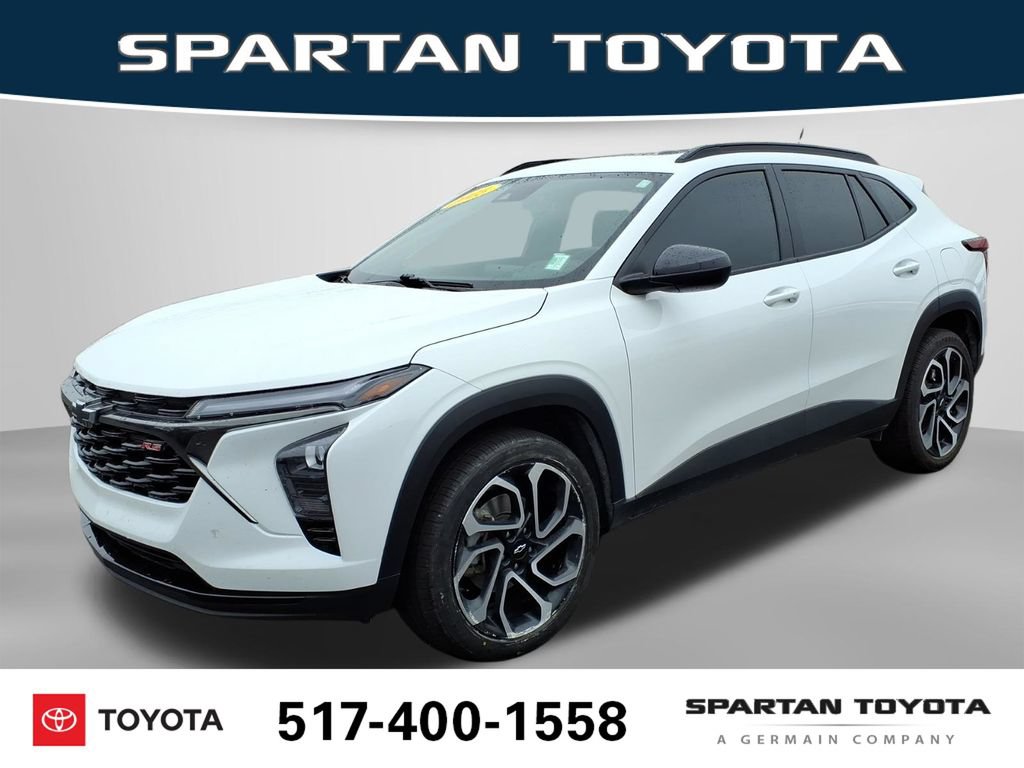 Used 2025 Chevrolet Trax RS w/ Sunroof Package