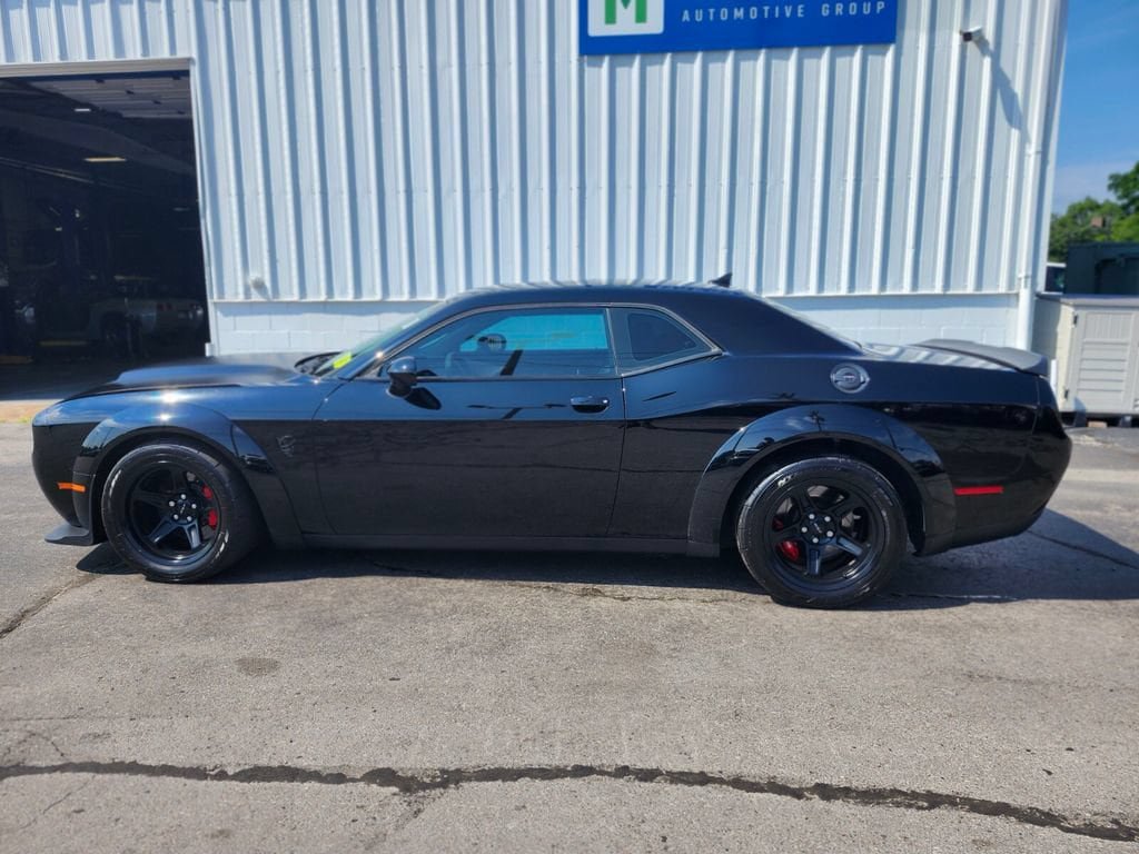 Used 2018 Dodge Challenger SRT Demon RWD image 2