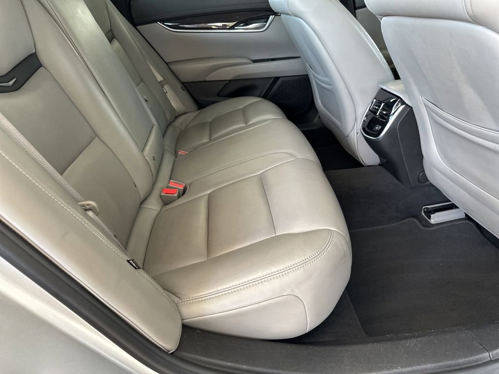 Used 2017 Cadillac XTS Luxury image 28