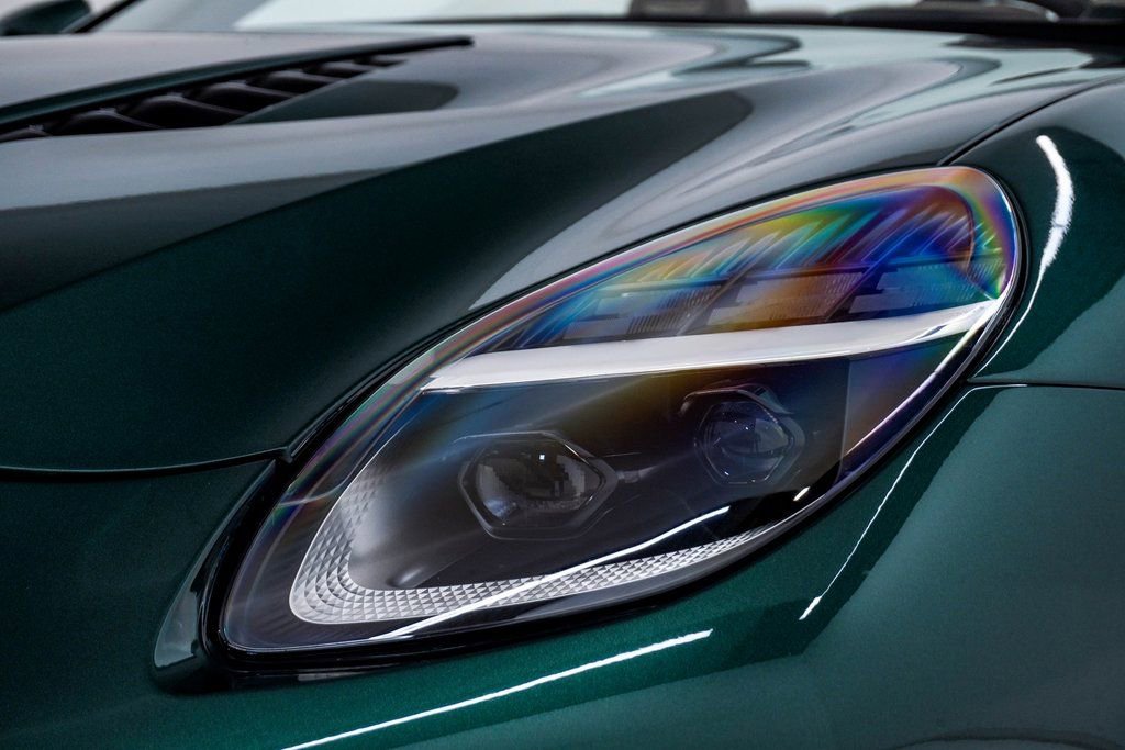 New 2026 Aston Martin Vanquish Convertible image 6