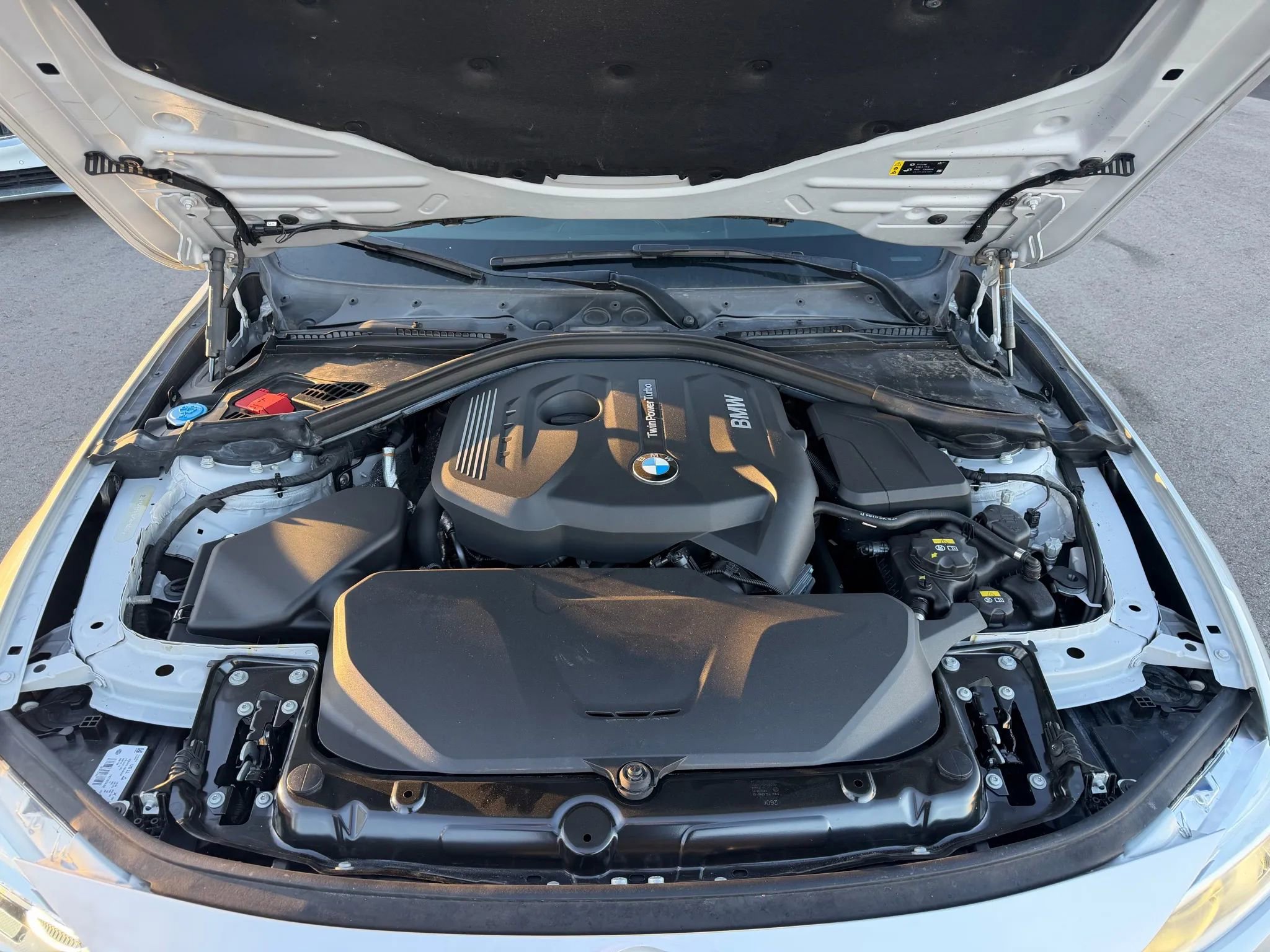 Used 2017 BMW 330i Sedan image 9