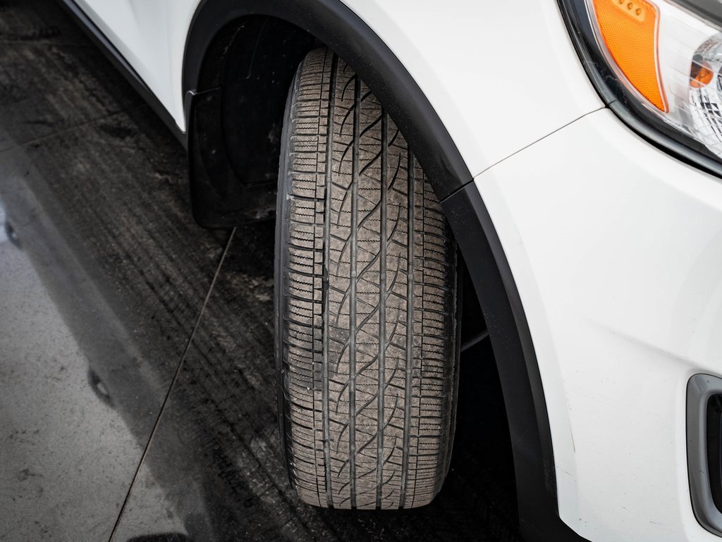 Used 2016 Kia Sorento EX w/ EX Premium Package image 48