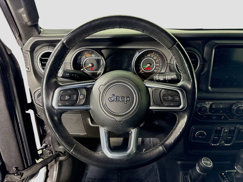 Used 2019 Jeep Wrangler Unlimited Sahara image 14