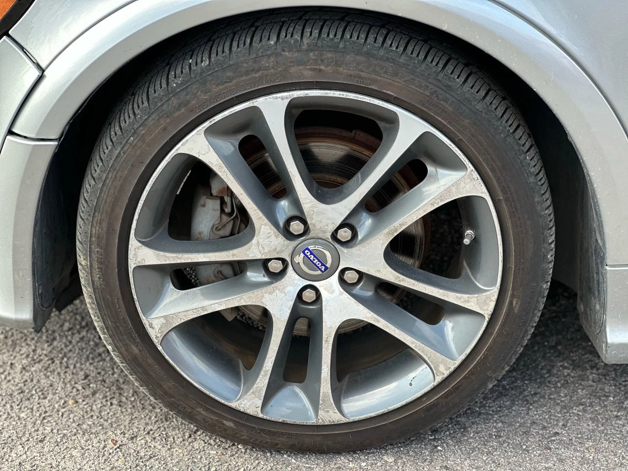 Used 2010 Volvo C30 T5 R-Design image 17