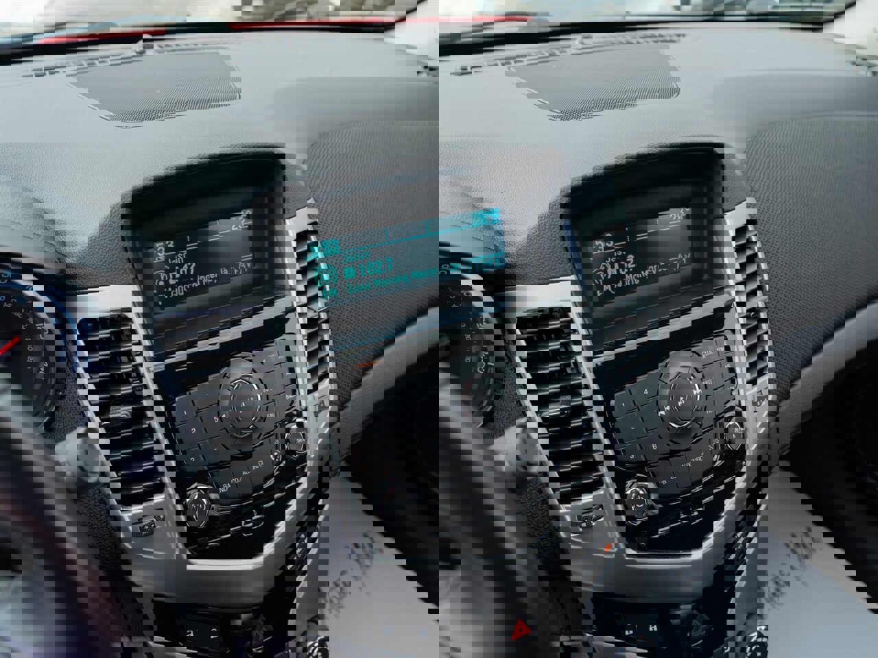 Used 2014 Chevrolet Cruze LT w/ All-Star Edition image 32