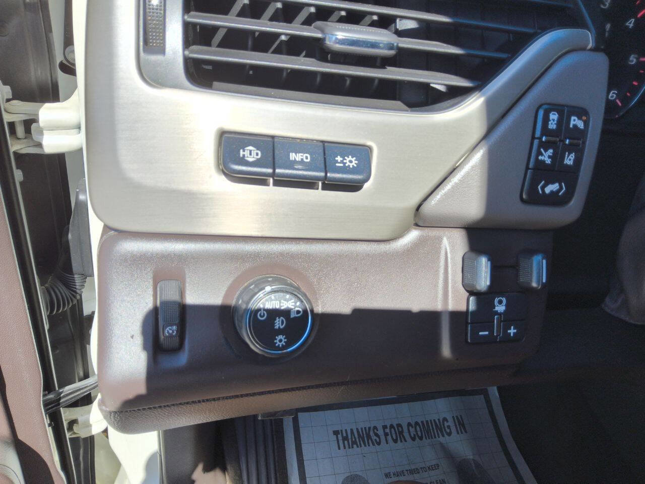 Used 2015 GMC Yukon XL Denali w/ Touring Package RWD image 14