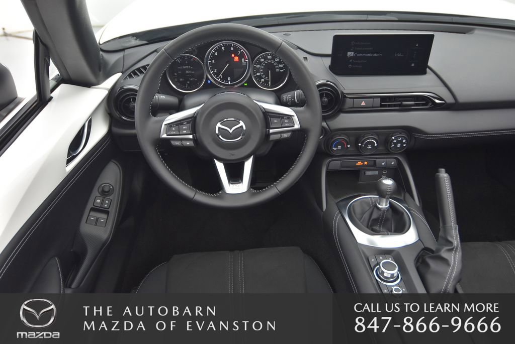 Certified 2025 MAZDA MX-5 Miata Club image 28