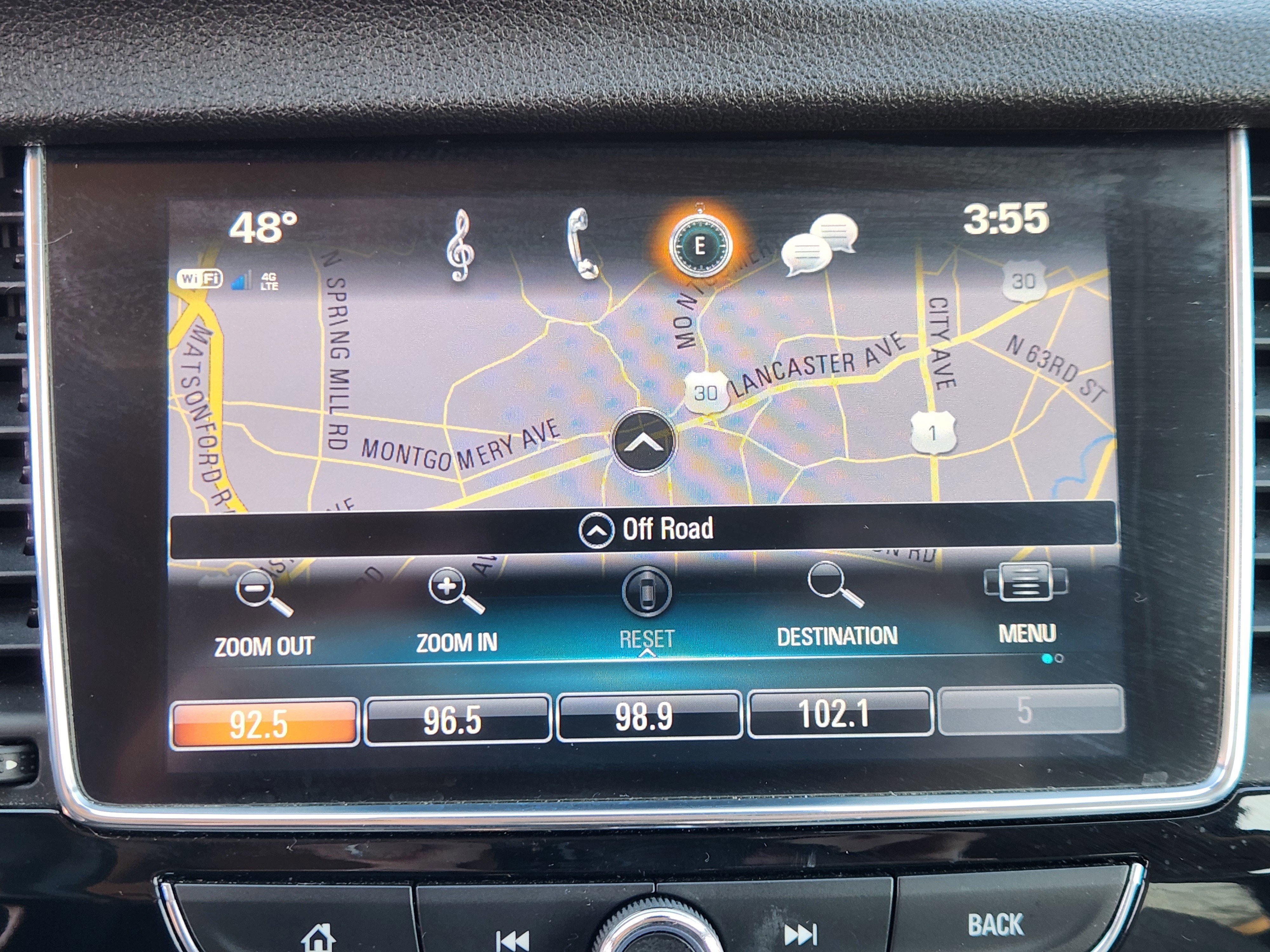 Used 2019 Buick Encore Essence w/ Experience Buick Package image 11