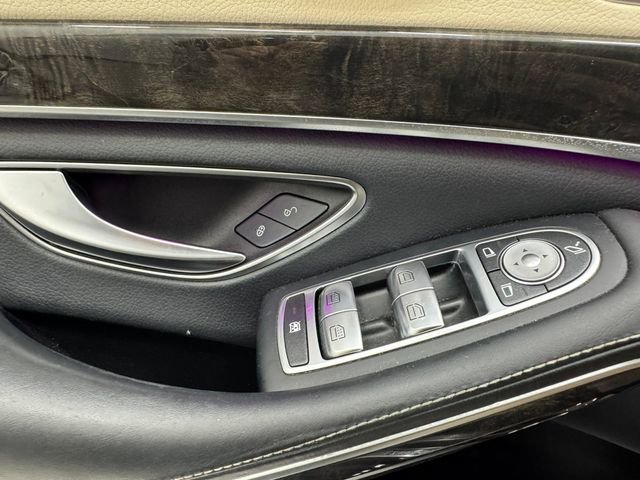 Used 2020 Mercedes-Benz S 560 Sedan image 38