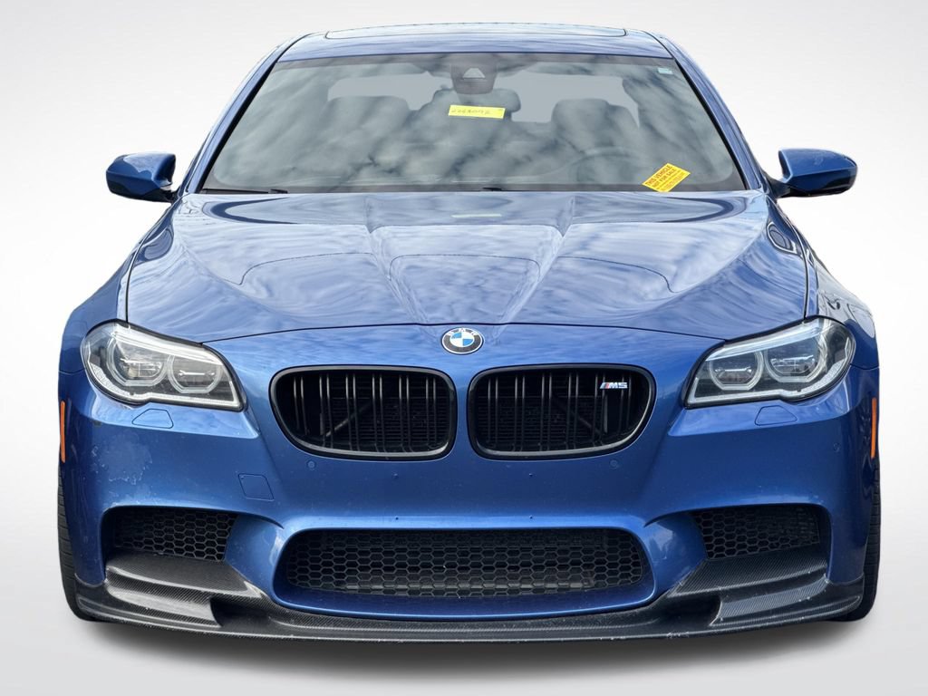 Used 2015 BMW M5 RWD image 3