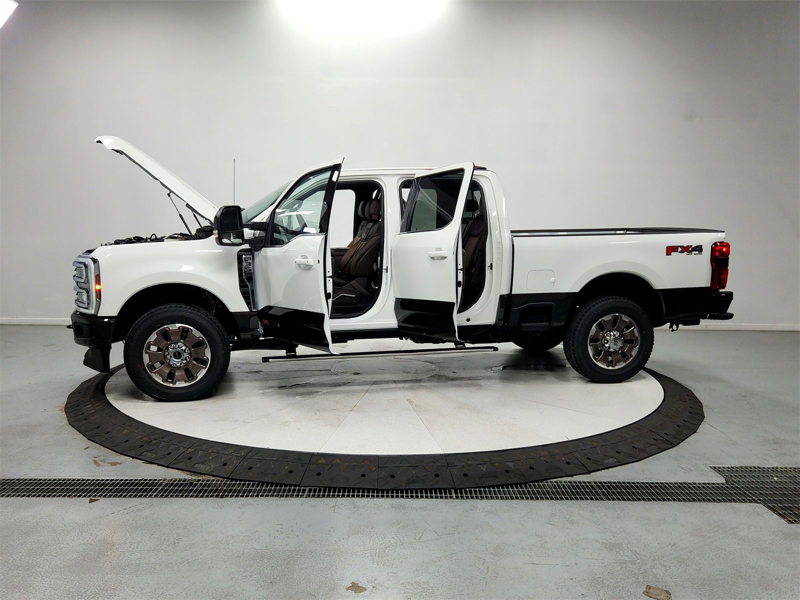 New 2025 Ford F350 King Ranch image 14