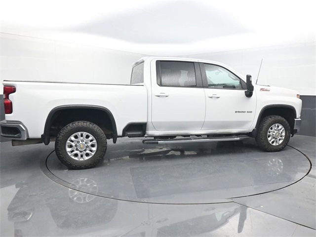 Used 2023 Chevrolet Silverado 2500 LT w/ Convenience Package image 6