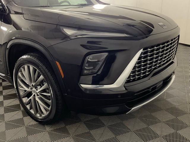 Used 2025 Buick Enclave Avenir w/ Super Cruise Package image 9