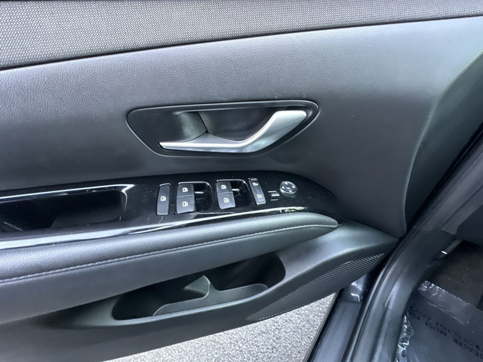 Used 2022 Hyundai Tucson Limited w/ Cargo Package AWD/4WD image 23
