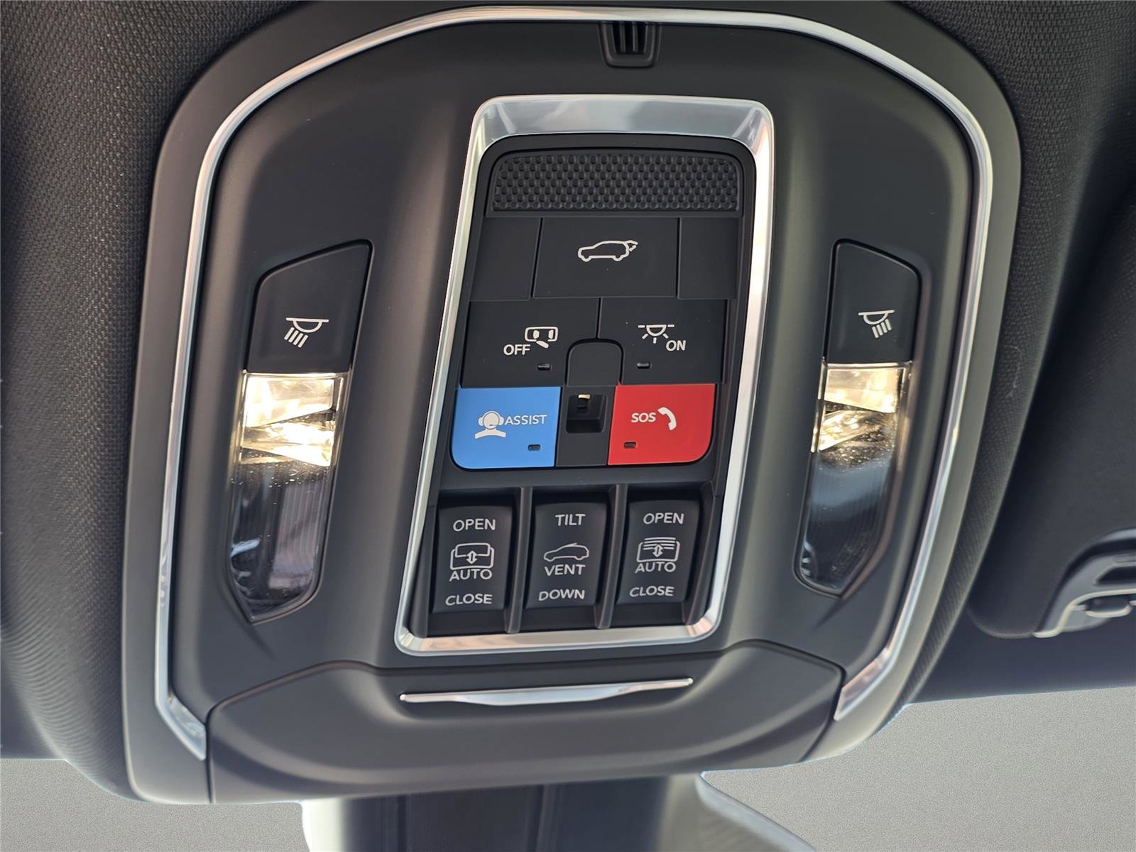 New 2026 Jeep Grand Wagoneer L 4WD w/ Premium Group I image 23