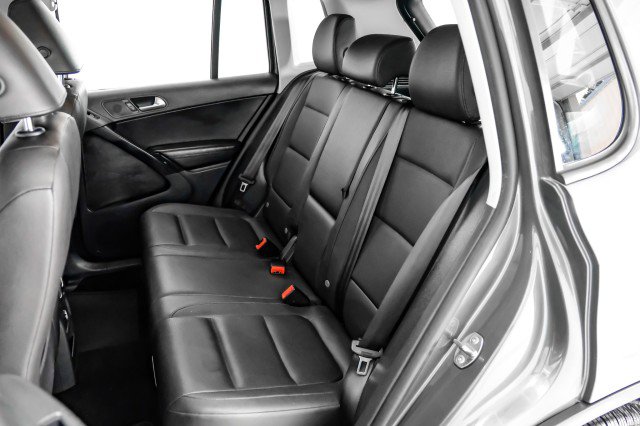 Used 2014 Volkswagen Tiguan S AWD/4WD image 33