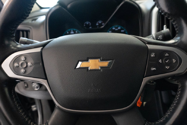 Used 2022 Chevrolet Colorado LT w/ LT Convenience Package RWD image 12