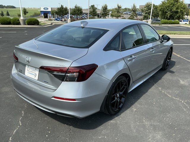 Used 2025 Honda Civic Sport image 3
