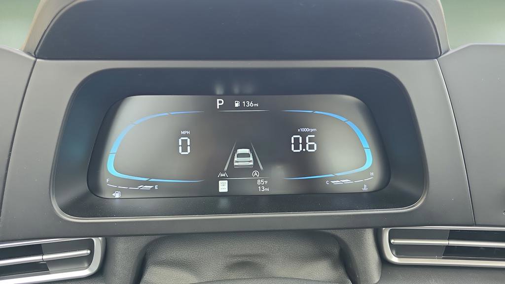New 2026 Hyundai Elantra SE FWD image 17