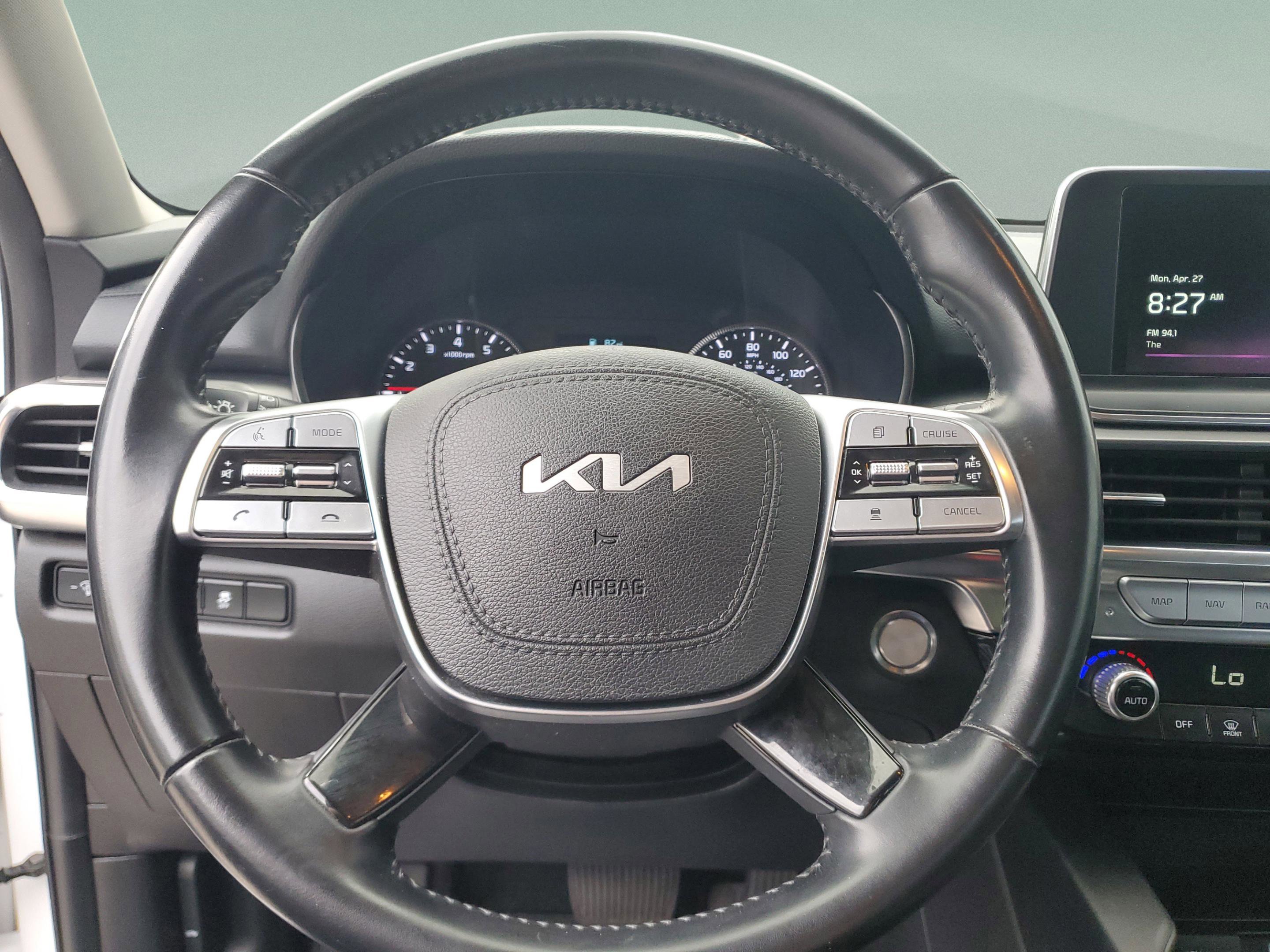 Used 2022 Kia Telluride LX AWD/4WD image 19