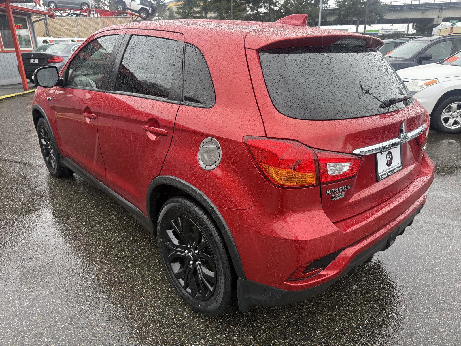 Used 2018 Mitsubishi Outlander Sport LE image 7