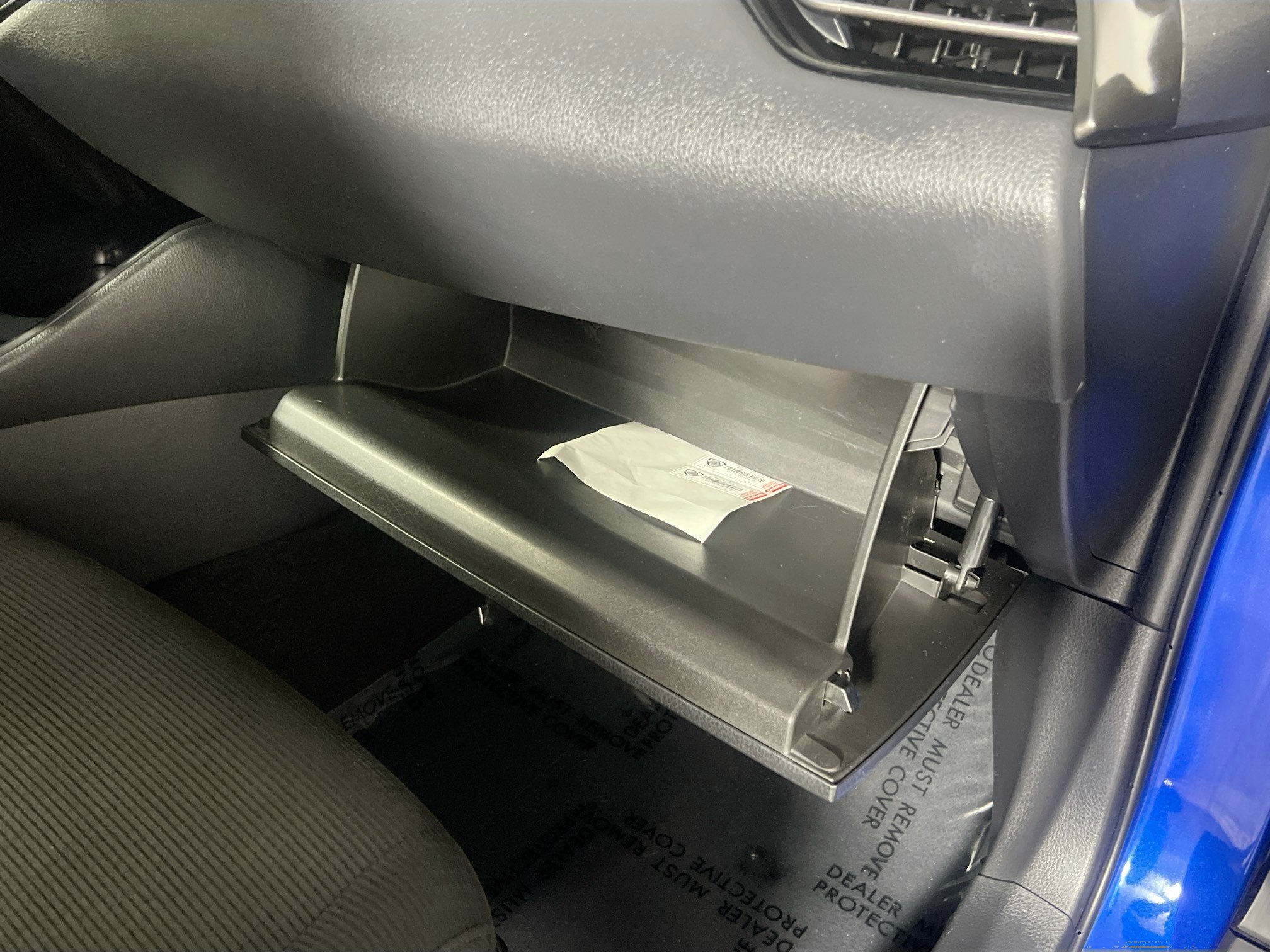 Used 2018 Toyota C-HR XLE FWD image 33