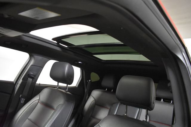 Used 2021 Chevrolet Blazer RS w/ Enhanced Convenience Package AWD/4WD image 40
