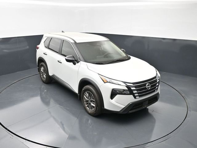 Certified 2025 Nissan Rogue S image 19