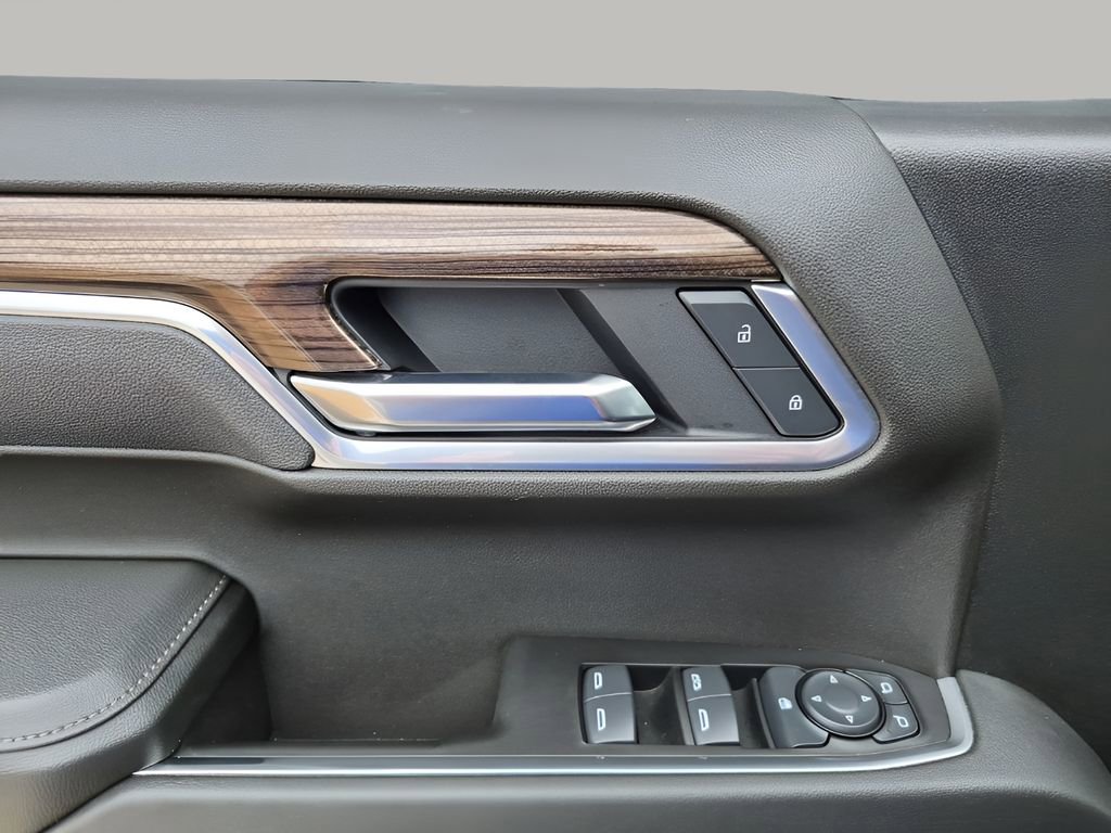 Used 2025 Chevrolet Silverado 1500 RST image 27