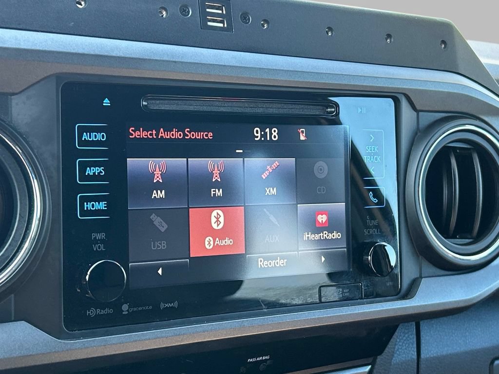 Used 2018 Toyota Tacoma TRD Sport AWD/4WD image 29