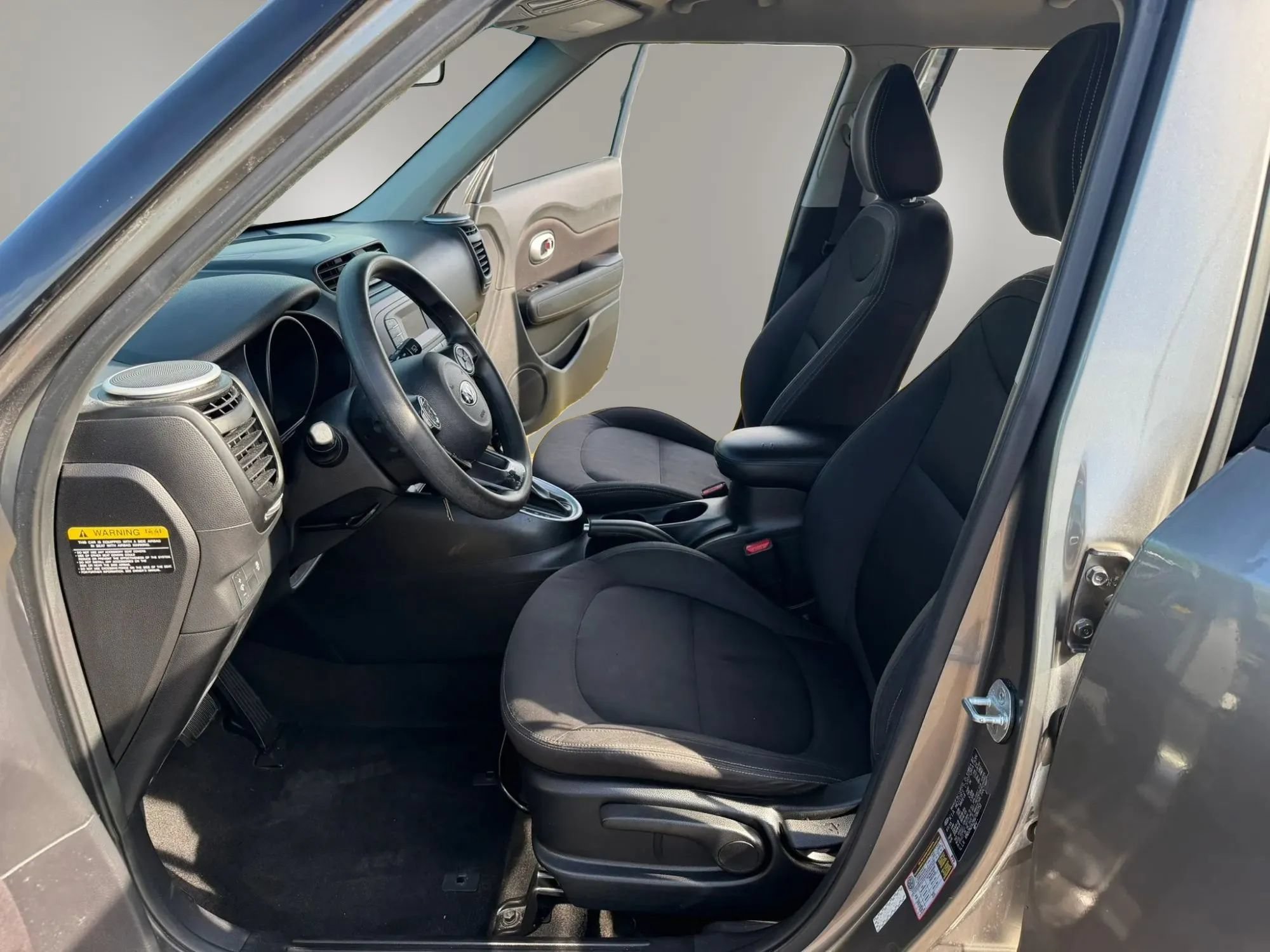 Used 2016 Kia Soul FWD image 11