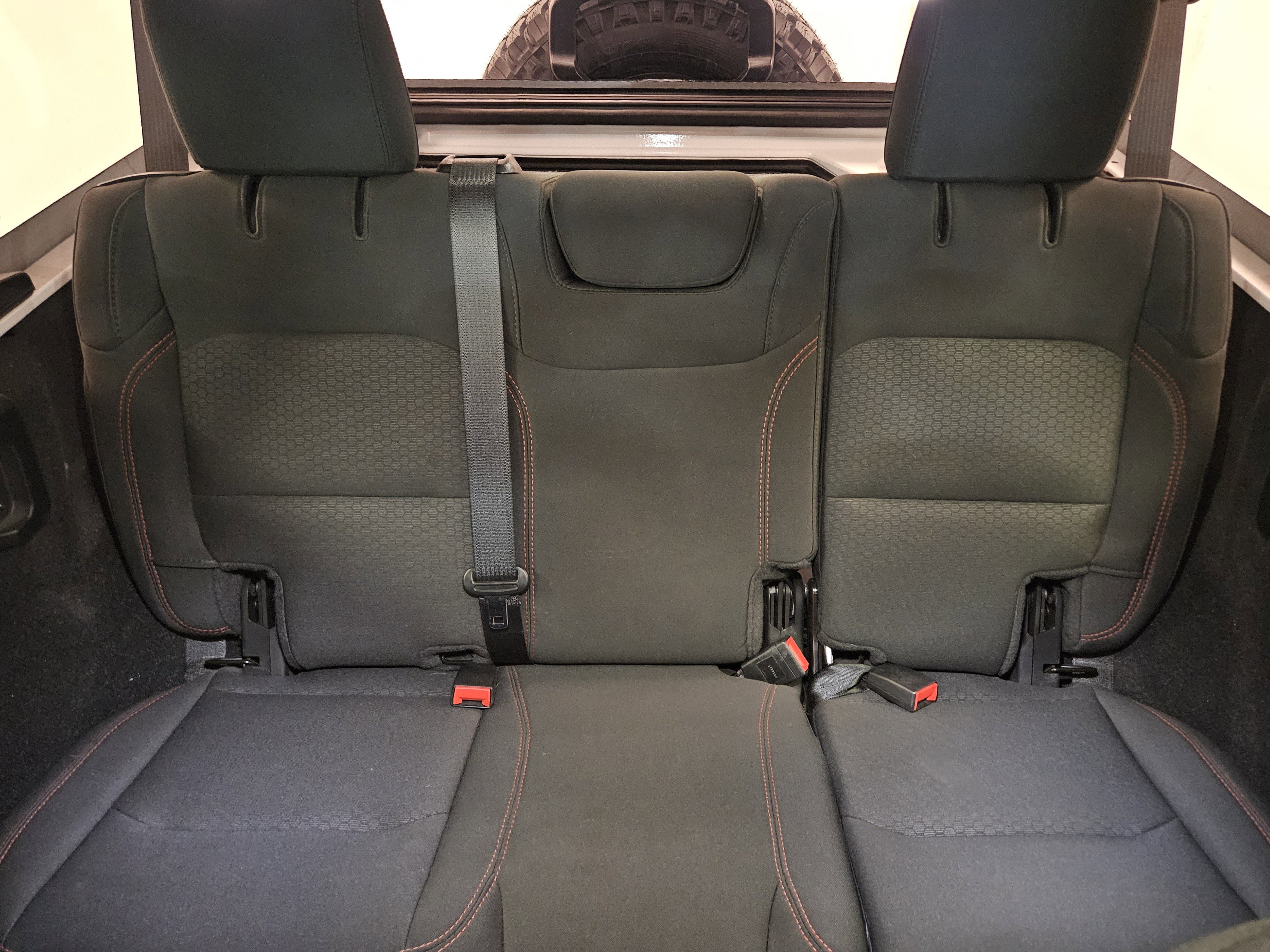 Used 2021 Jeep Wrangler Unlimited Rubicon w/ Cold Weather Group image 26