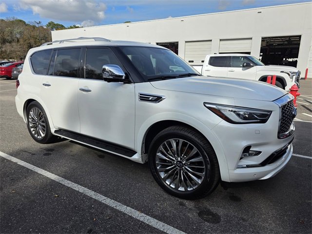 Used 2021 INFINITI QX80 Sensory w/ All-Season Package image 1