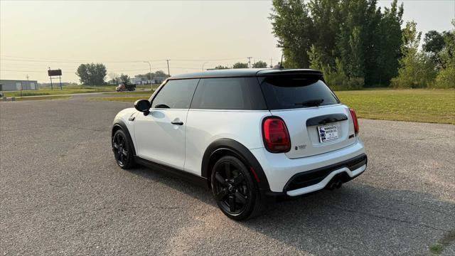 Used 2024 MINI Cooper S FWD image 5