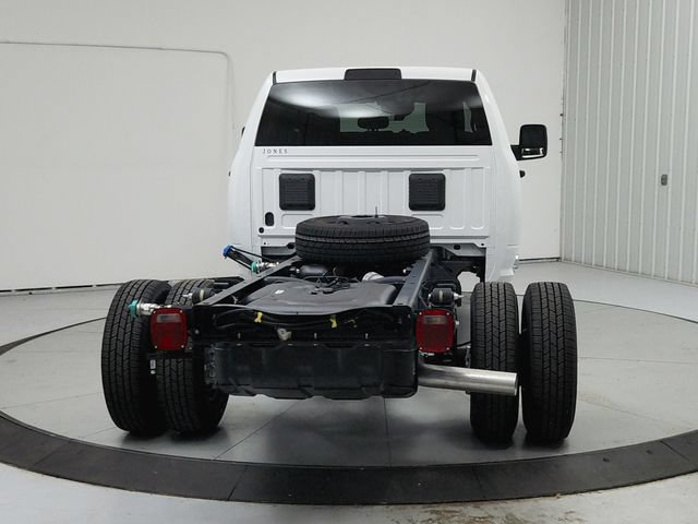 New 2026 RAM 3500 Tradesman w/ Chrome Appearance Group A AWD/4WD image 6