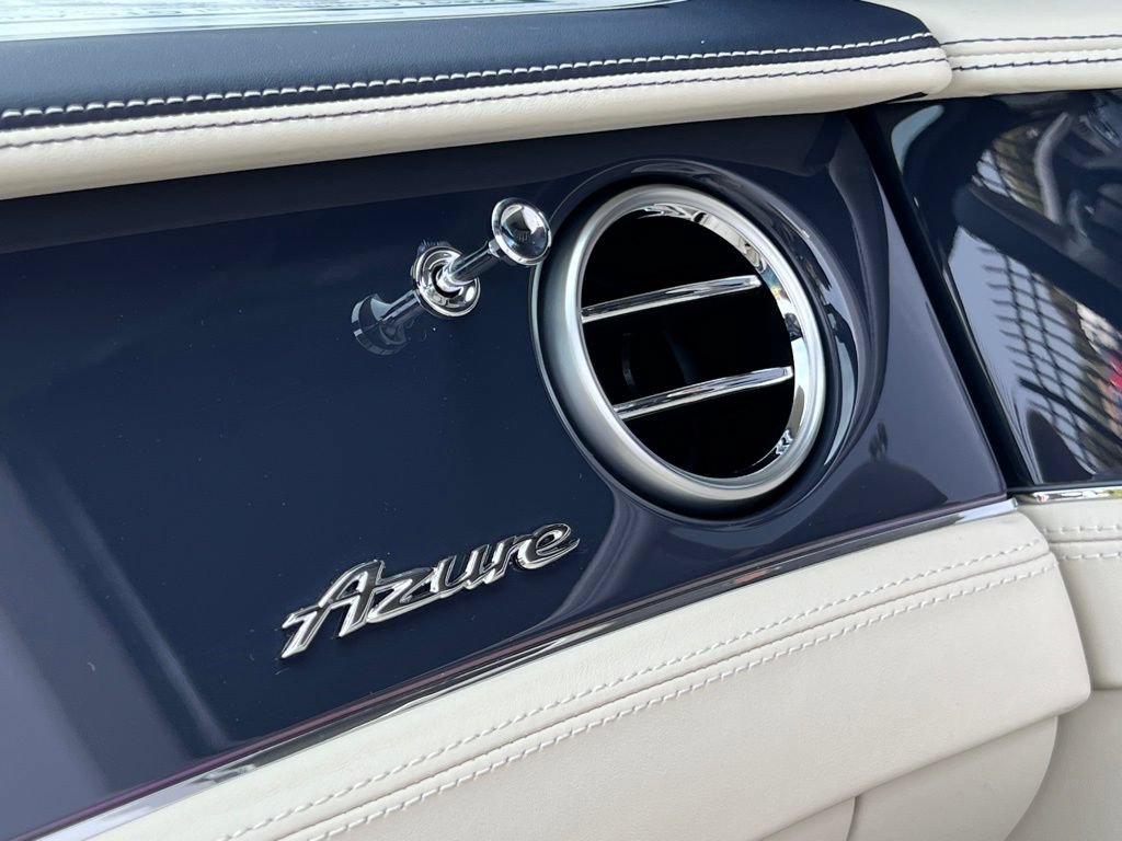 Used 2026 Bentley Continental GTC AWD/4WD image 25