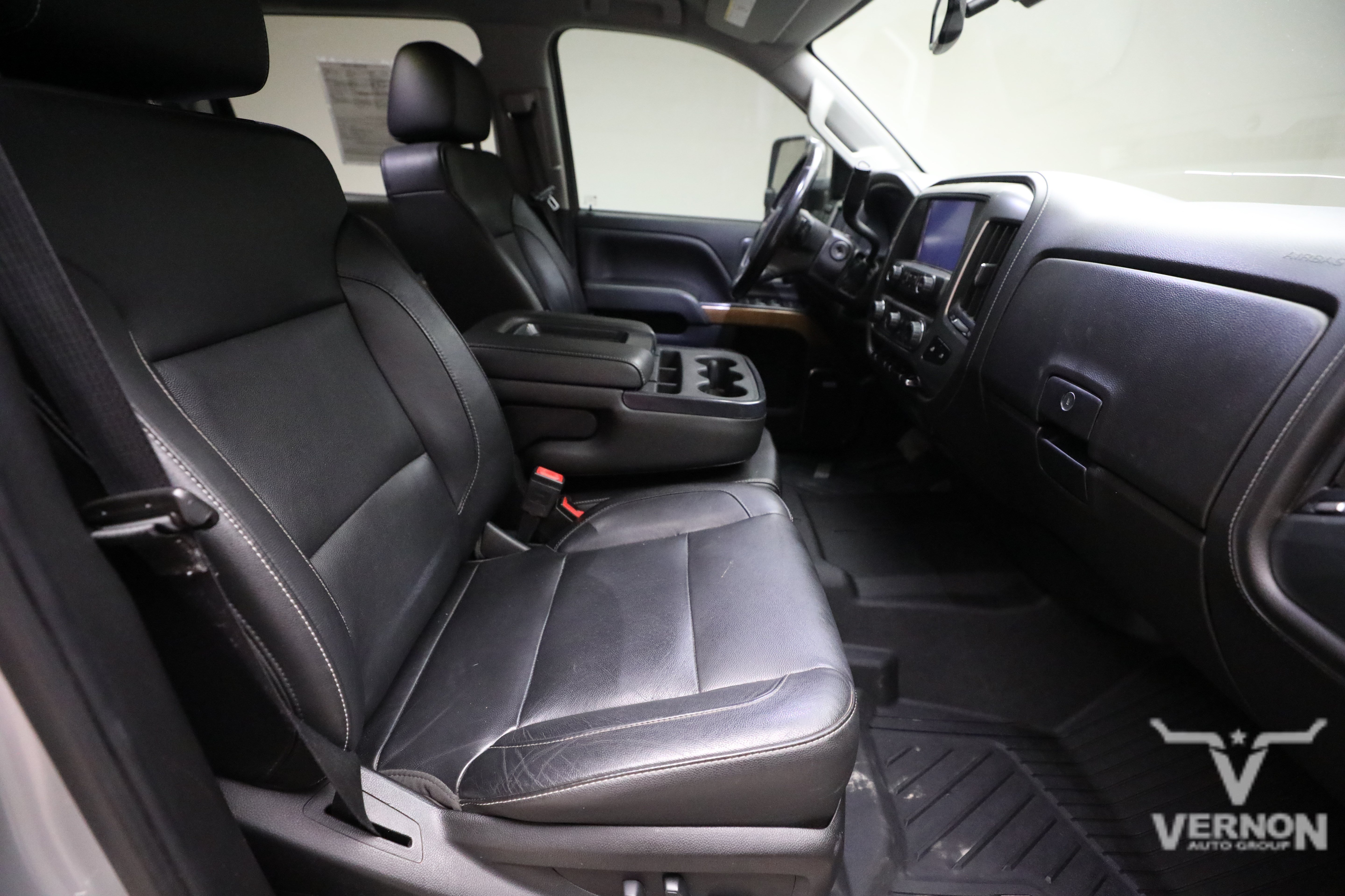 Used 2019 Chevrolet Silverado 2500 LTZ w/ Duramax Plus Package AWD/4WD image 11