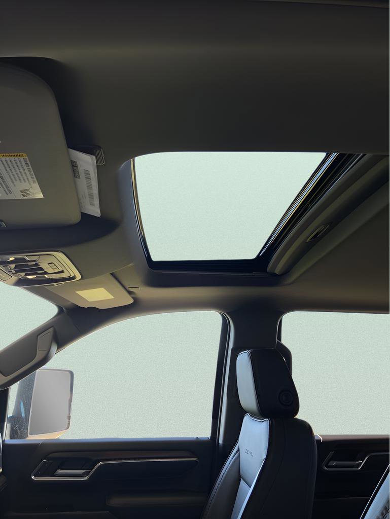 New 2026 GMC Sierra 2500 Denali w/ Denali Reserve Package image 15