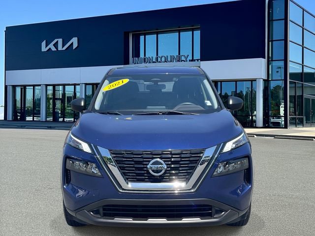 Used 2021 Nissan Rogue S FWD image 2