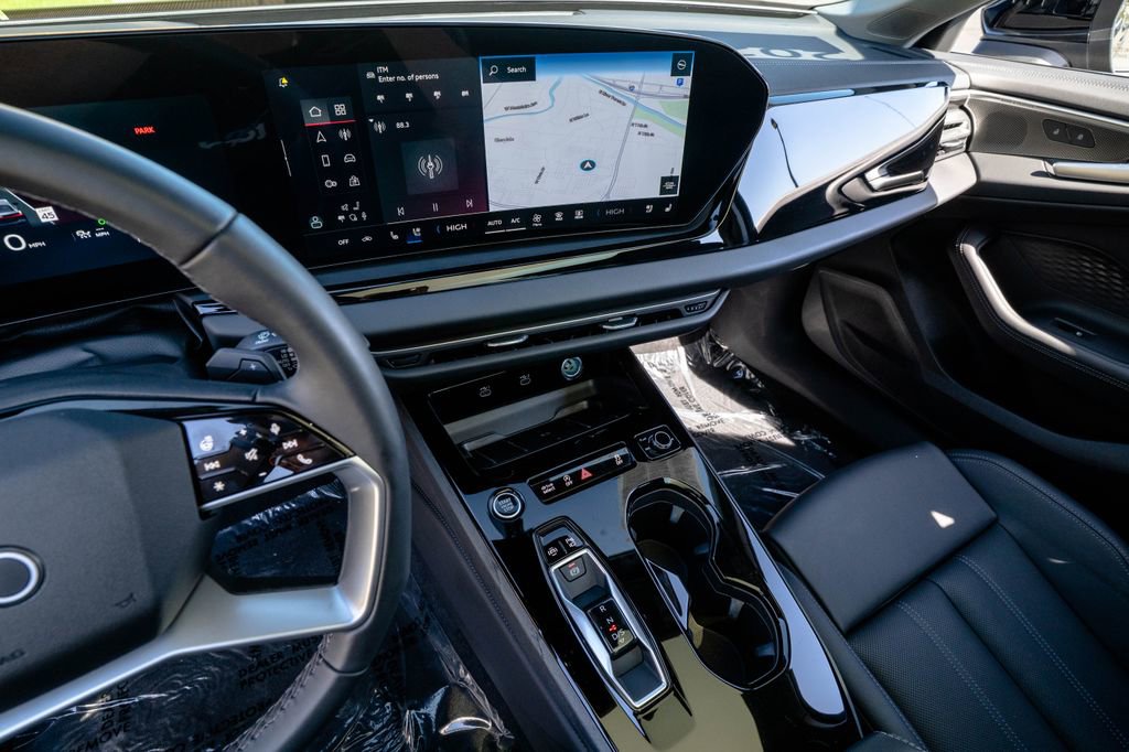 Used 2025 Audi A5 2.0T Premium Plus w/ Premium Plus AWD/4WD image 22