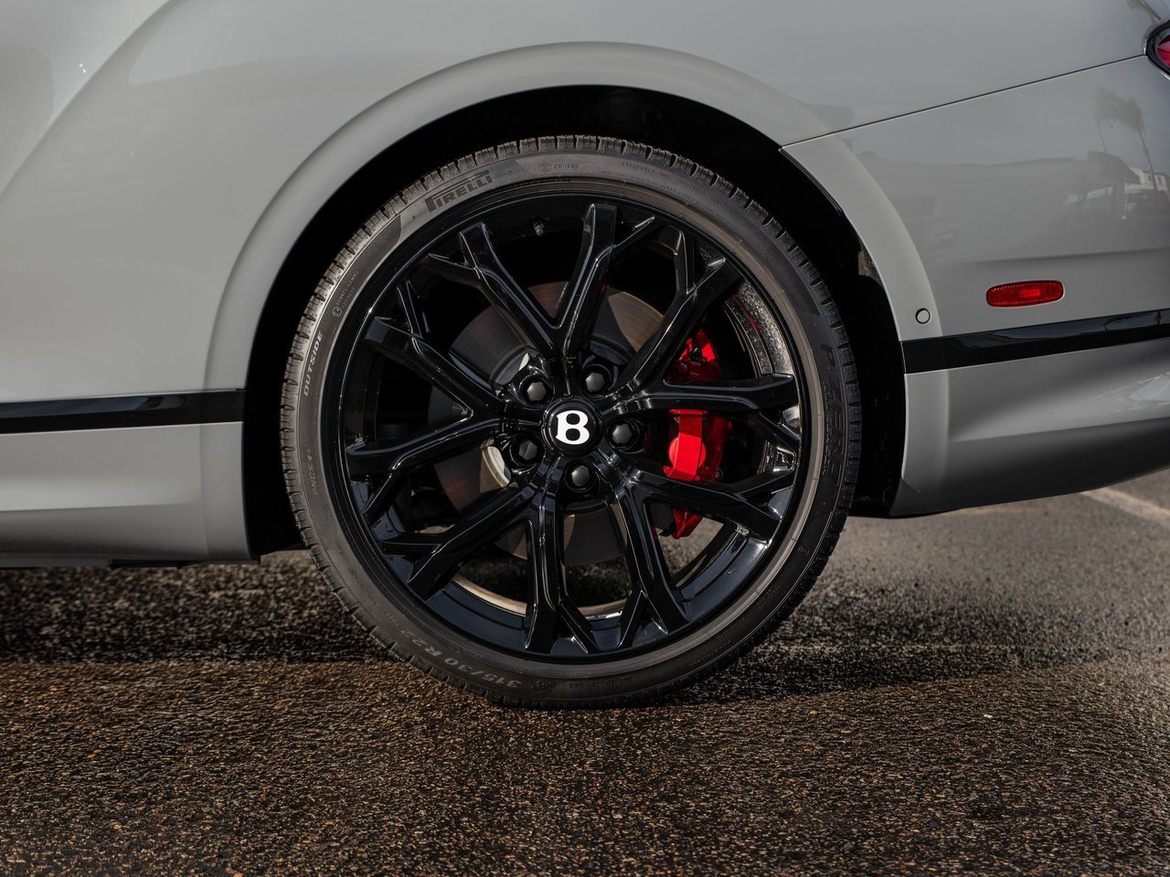 Used 2023 Bentley Continental GT Mulliner image 27