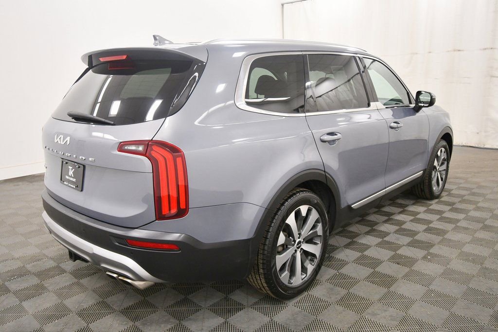 Certified 2022 Kia Telluride EX w/ EX Premium Package image 8
